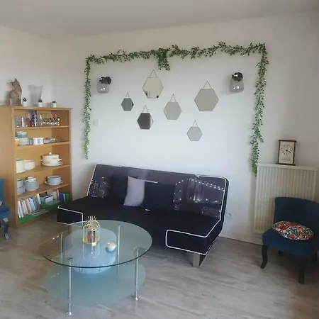 Bel Appartement Juan Les Pins 3 Chambres 9 Mn De La Plage *